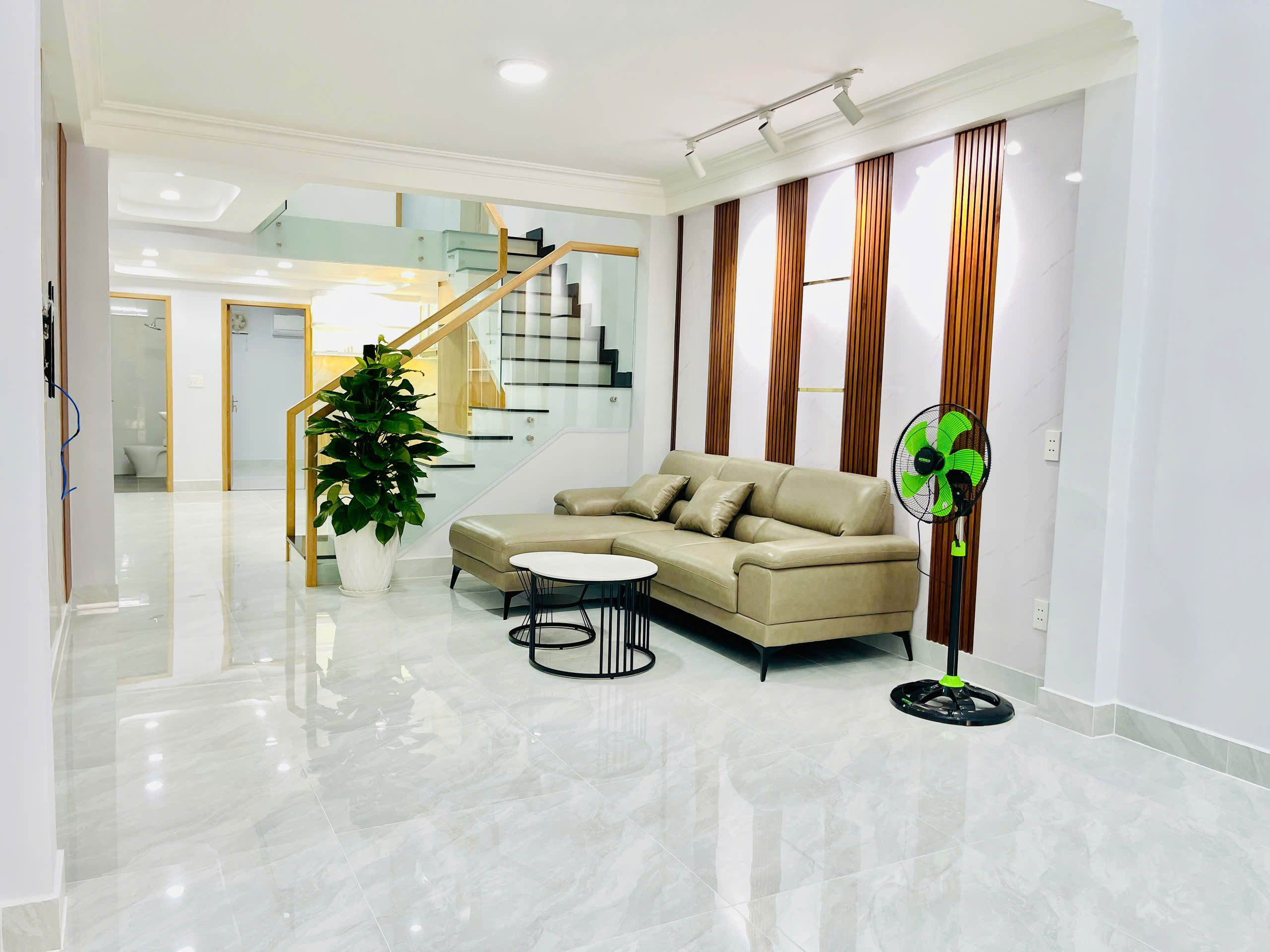 NHÀ MỚI - MẶT TIỀN NB PHƯỜNG TÂN THÀNH – KHU BÀN CỜ VIP – TRỆT LỬNG LẦU (5PN) – GIÁ 11 TỶ TL MẠNH