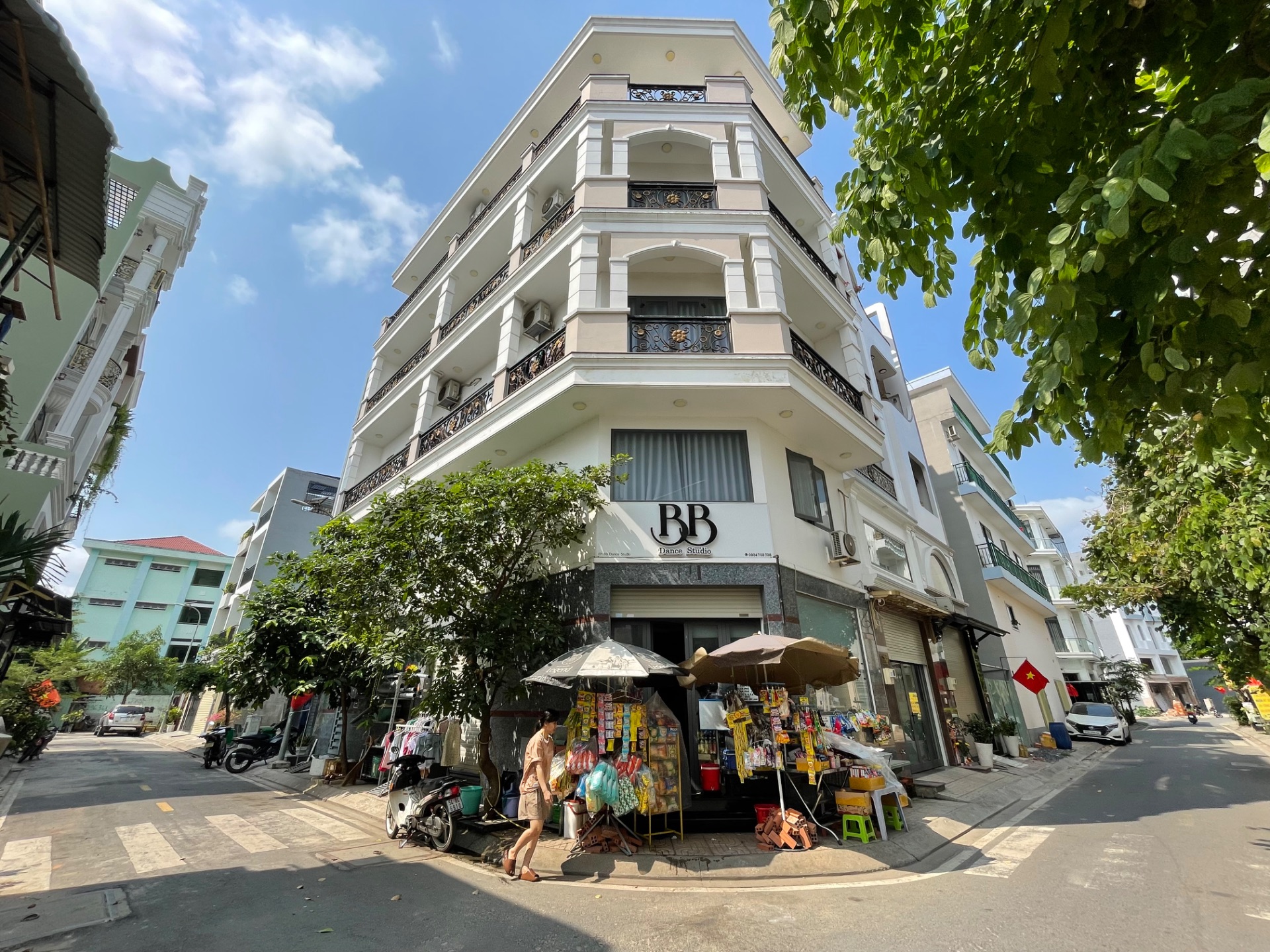 ☘️HẠ GIÁ TỪ 11,5 TỶ XUỐNG 8,8 TỶ - CHDV 5 TẦNG TRONG KHU PHÂN LÔ TÂN KỲ TÂN QUÝ - 5,5X13,4M