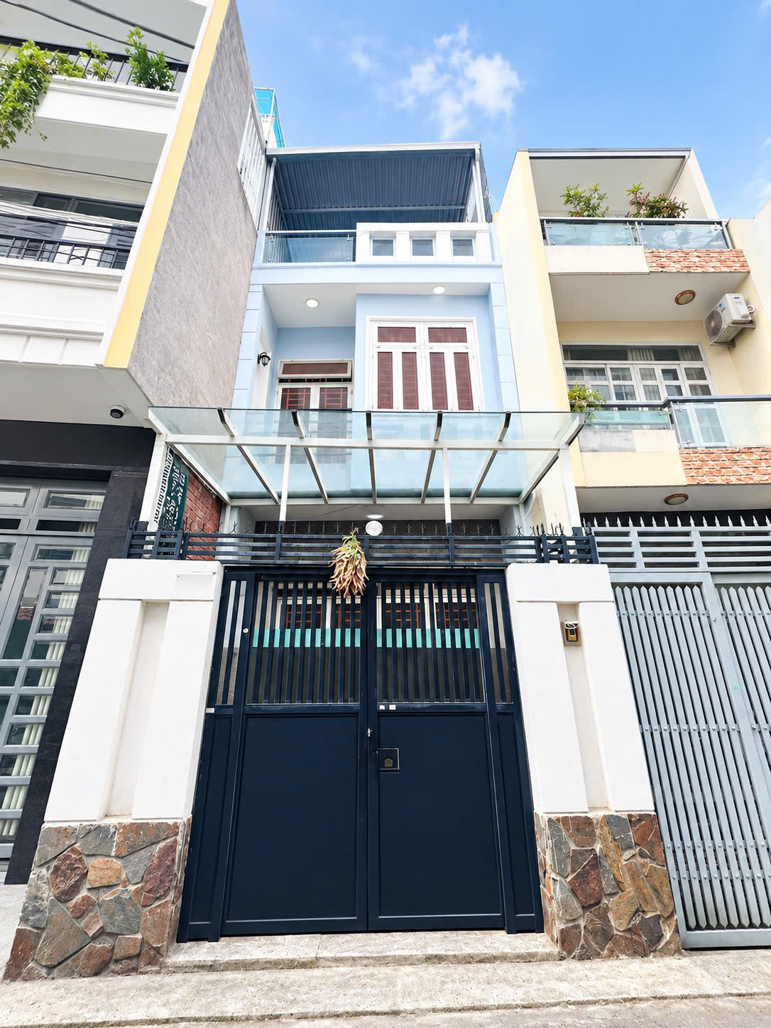 🏡 BÁN NHÀ ĐỐI DIỆN AEON TÂN PHÚ – BỜ BAO TÂN THẮNG – HẺM NHỰA 5M – GIÁ 6.3 TỶ TL