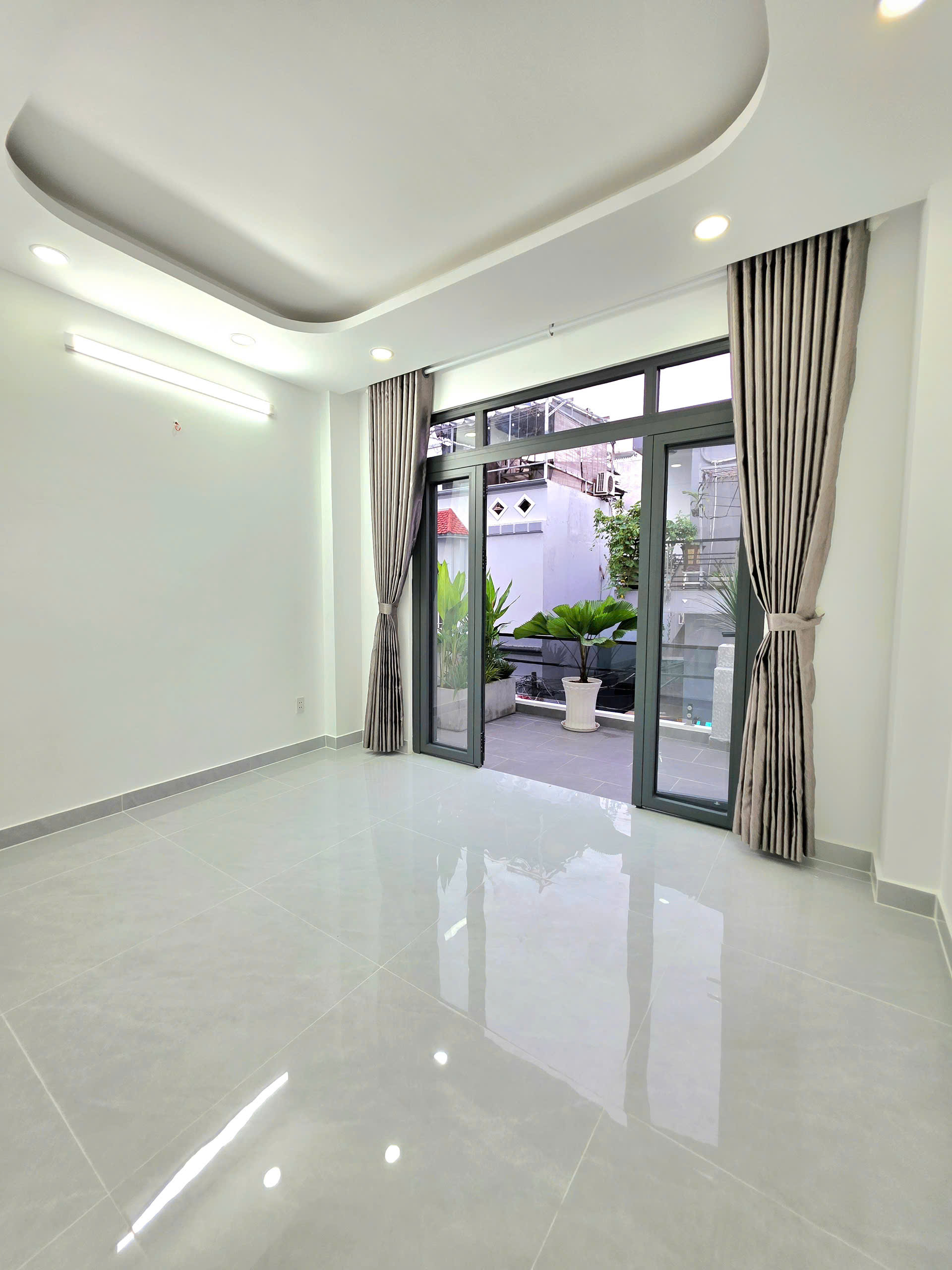 Nhà 2 lầu Đường Số 5D – Bình Tân – DT: 56m² – Giá 6.1 tỷ