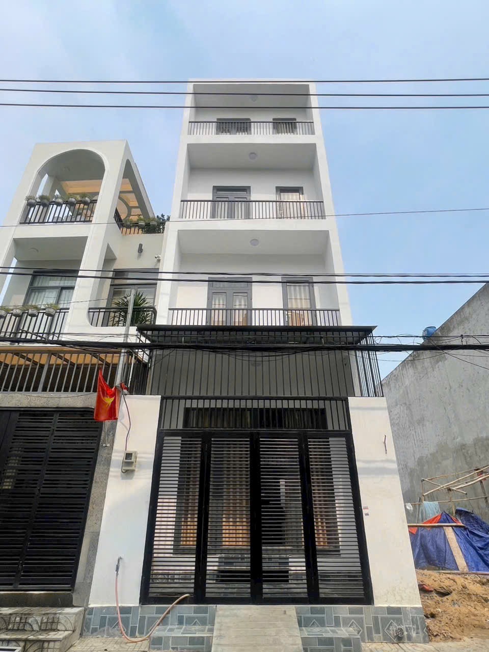 NHÀ MỚI 4 TẦNG TÂY LÂN – BÌNH TÂN – HẺM NHỰA 6M THÔNG – 4.4x14.5M – 5.6 TỶ