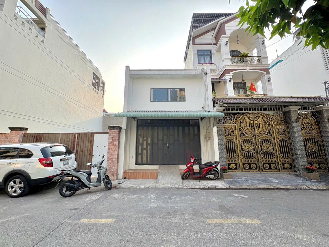 BÁN NHÀ CẤP 4- HẺM 8M THÔNG – LÊ VĂN QUỚI - BÌNH TÂN