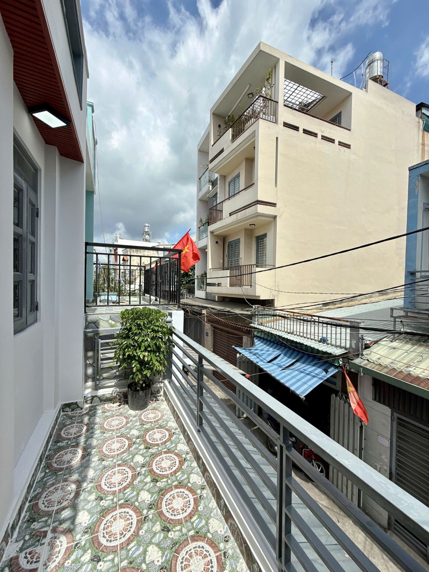 Nhà 4PN Liên Khu 4-5, Bình Tân – 64m² – Lầu ST – 4PN – giá 5,1 tỷ
