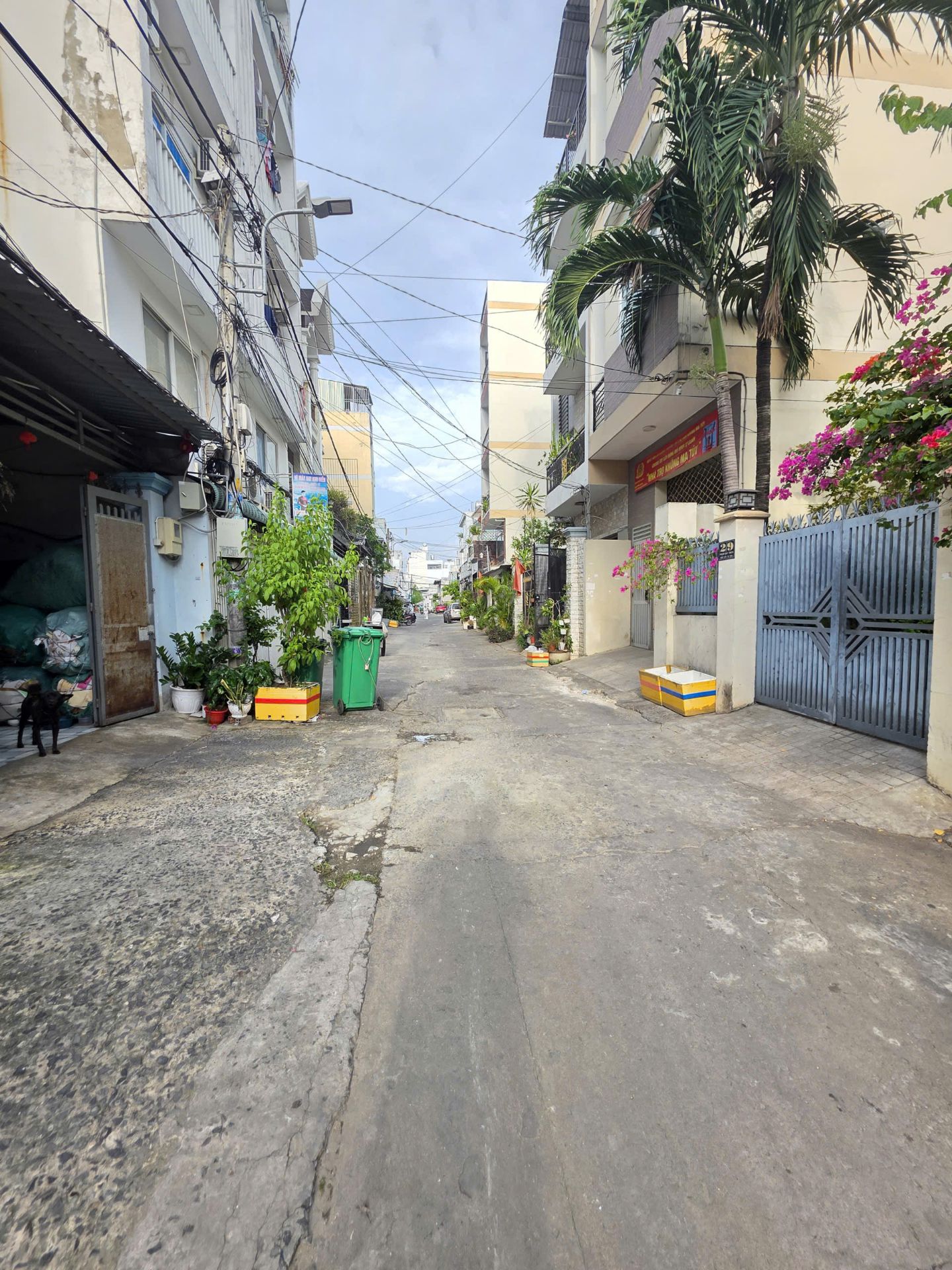 BÁN NHÀ HẺM XE HƠI ĐƯỜNG TÂN HƯƠNG 4X21M GIÁ CHỈ 7,9 TỶ.