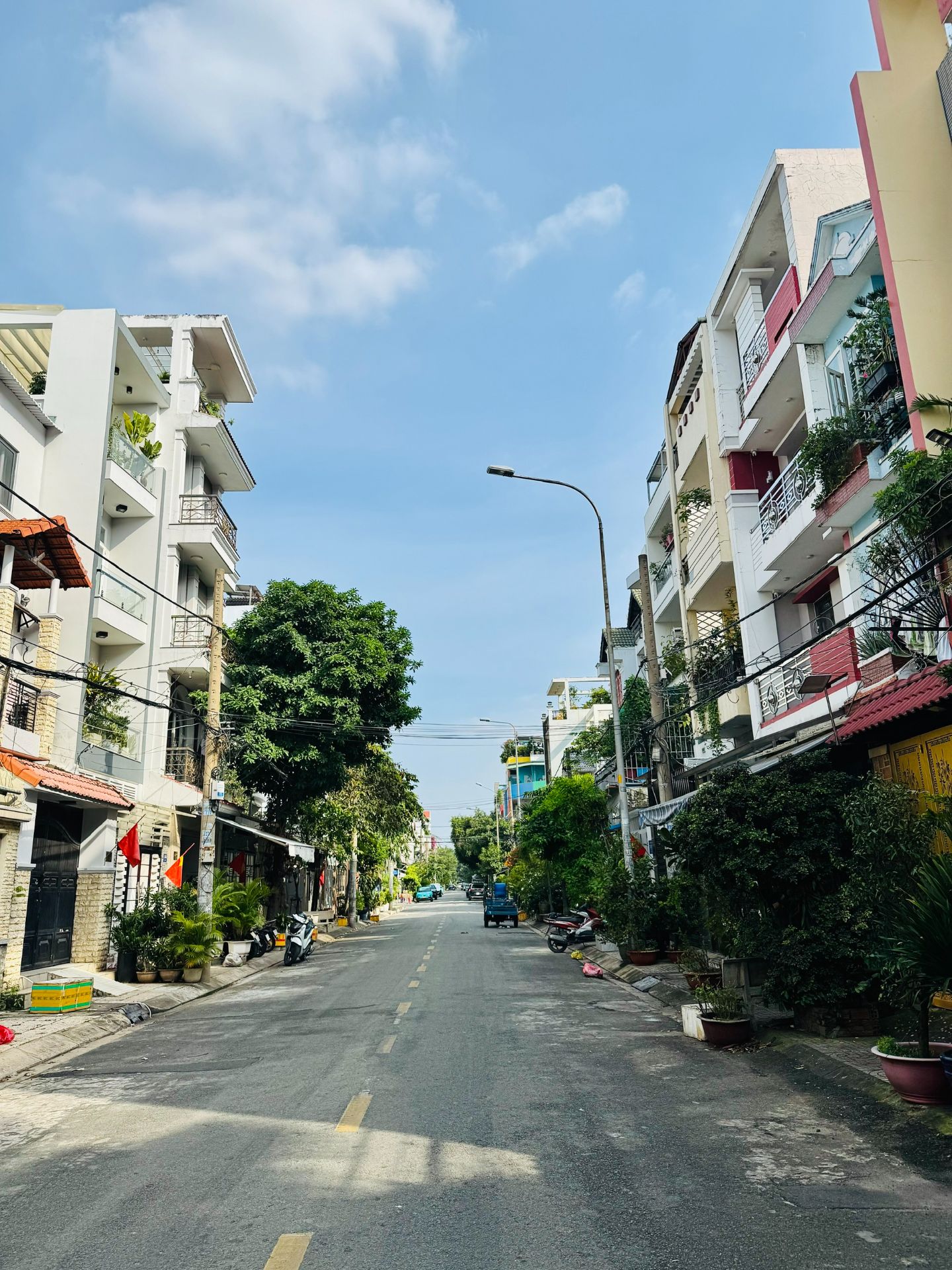 MT NỘI BỘ PHƯỜNG TÂN THÀNH DT: 4X20M ( CẤP 4 - NÁT ) 9,5 TỶ