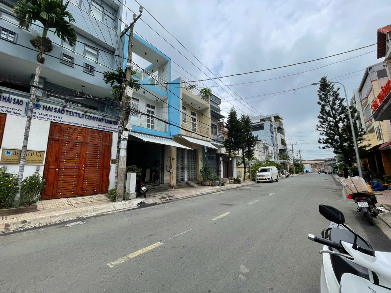 MT Huỳnh Văn Một, 5x18.5m,1 lầu, TDT 92.5m², đường nội bộ 13m, giá 13 tỷ TL