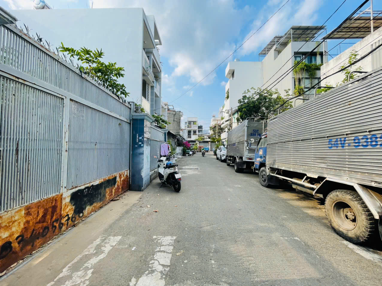 ĐẤT TRỐNG - HẼM 12M THÔNG THẠCH LAM .DT 9,8X18M. GIÁ 16,9 TỶ